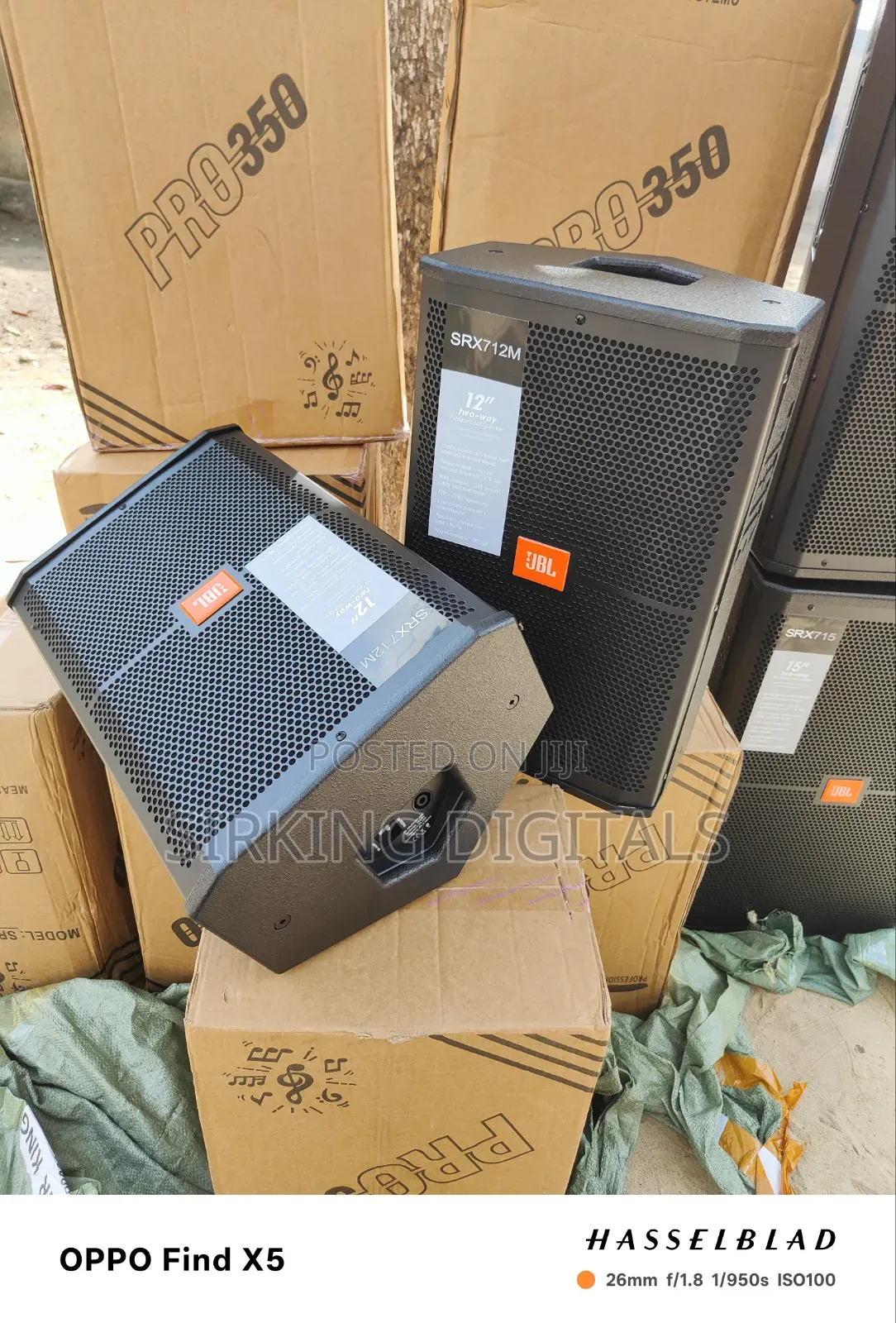 JBL Acoustic Hanging Monitor Speaker Srx712m