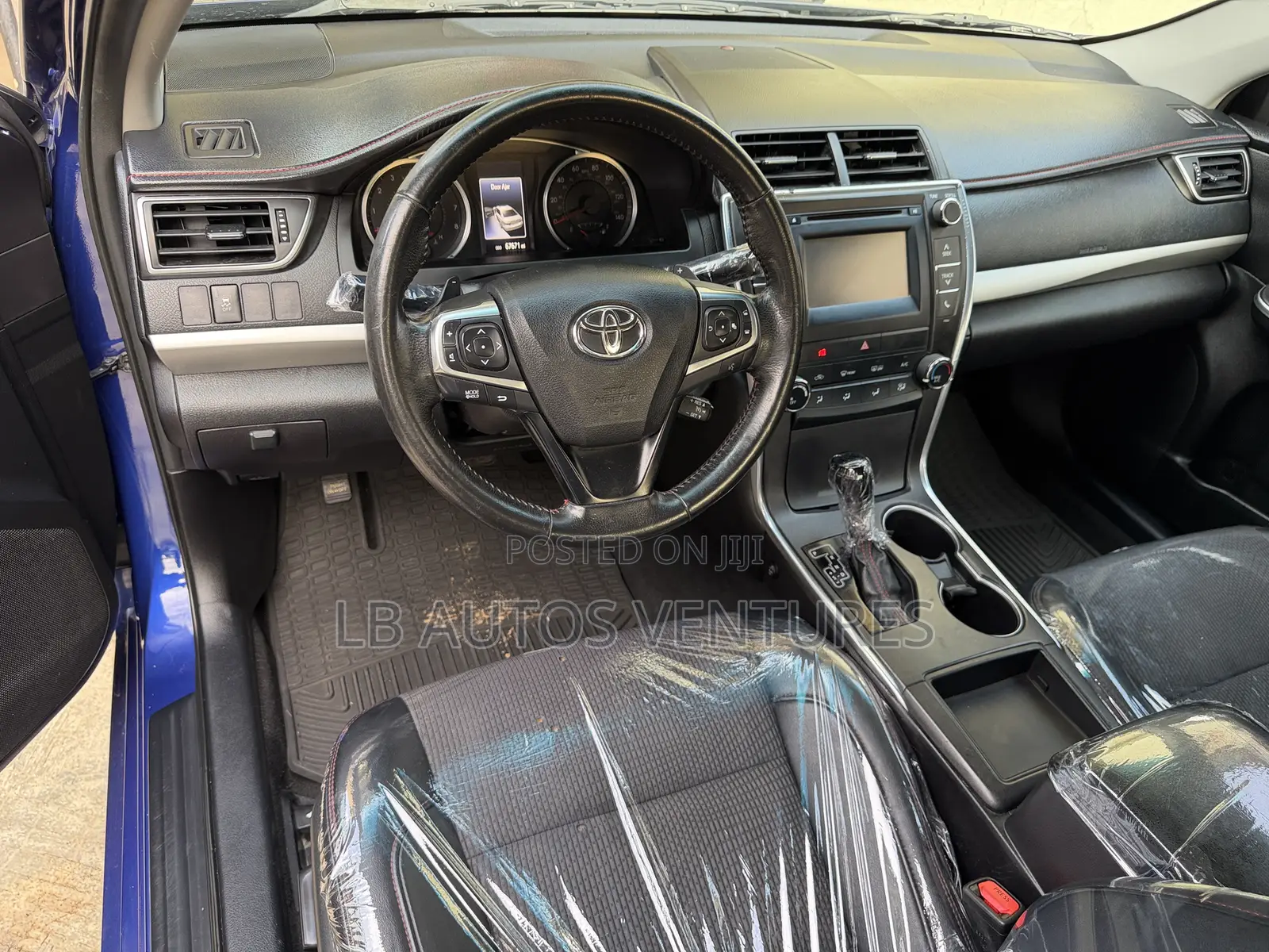 Toyota Camry 2016 Blue
