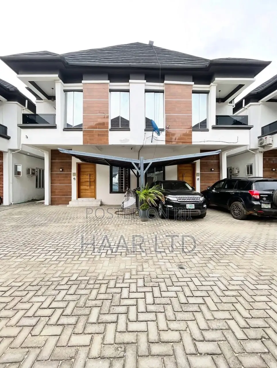4bdrm Duplex in Lekki Phase 2 for rent