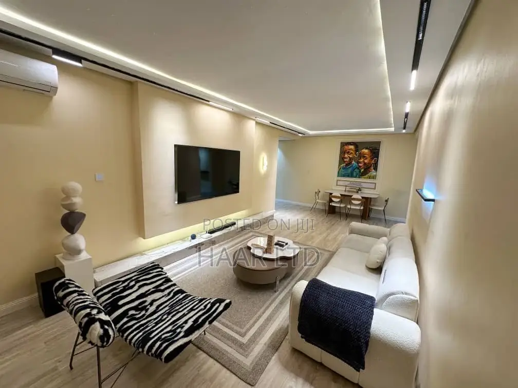 2bdrm Duplex in Banana Island for rent