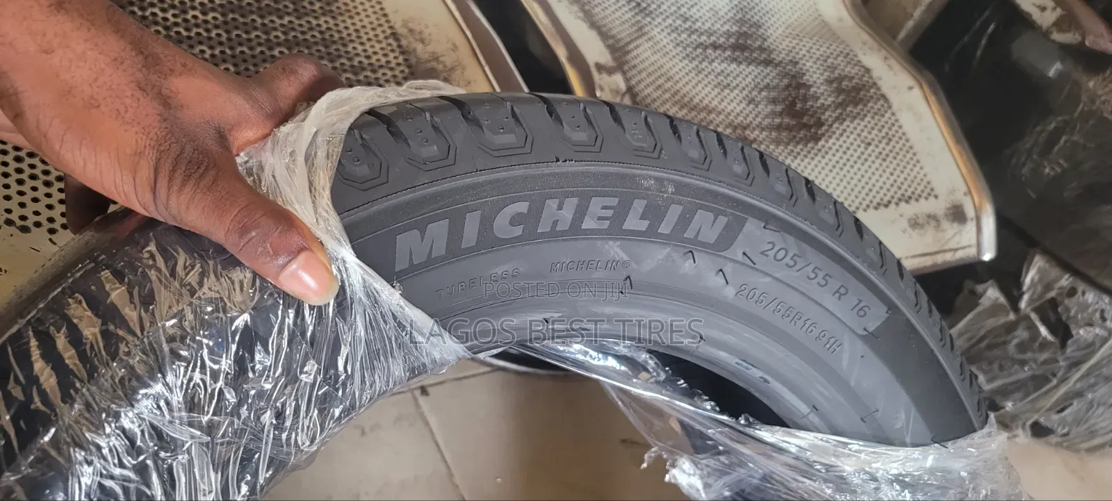 New Michelin Defender 2 - 205/55r16 91h (Made in Usa )
