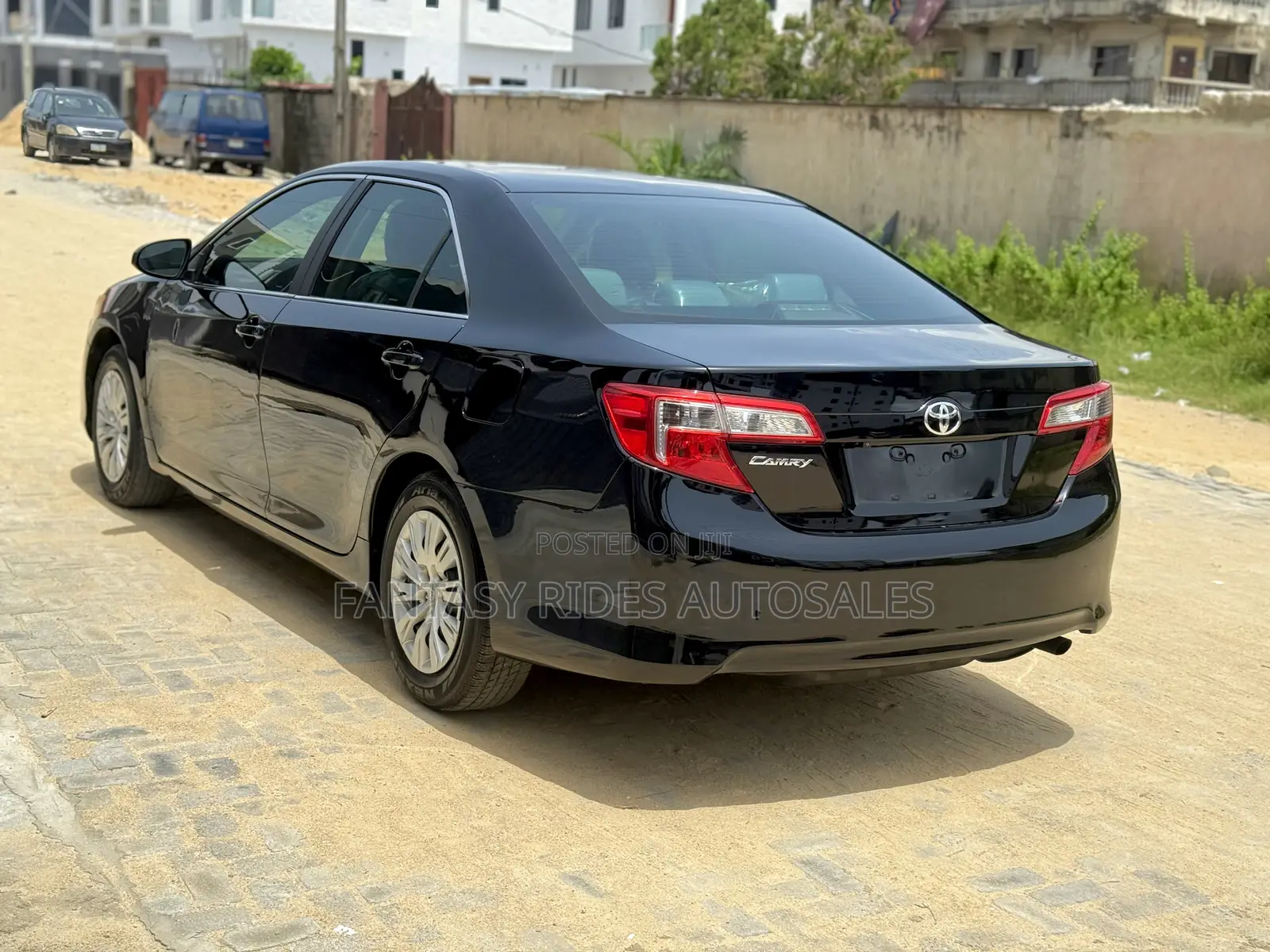 Toyota Camry LE 4dr Sedan (2.5L 4cyl 6A) 2013 Black