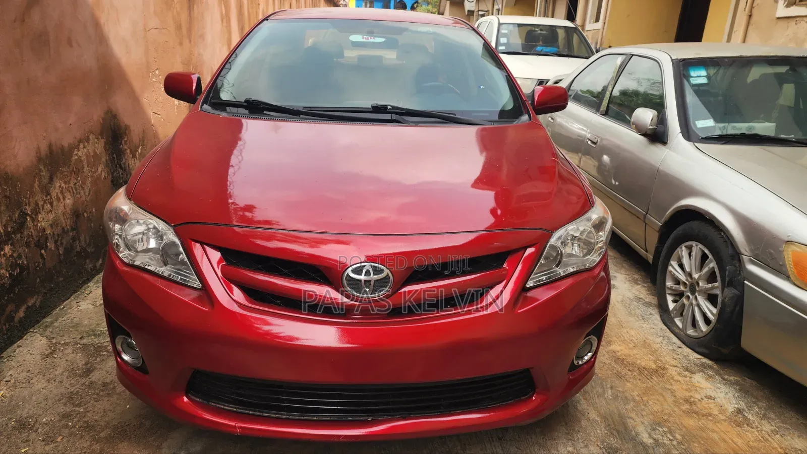 Toyota Camry LE 4dr Sedan (2.5L 4cyl 6A) 2011 Red