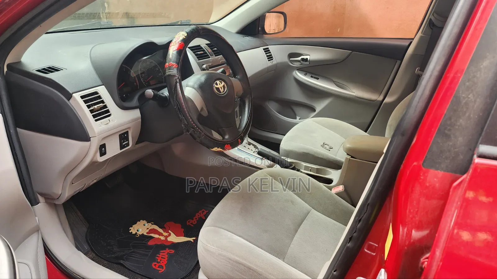 Toyota Camry LE 4dr Sedan (2.5L 4cyl 6A) 2011 Red