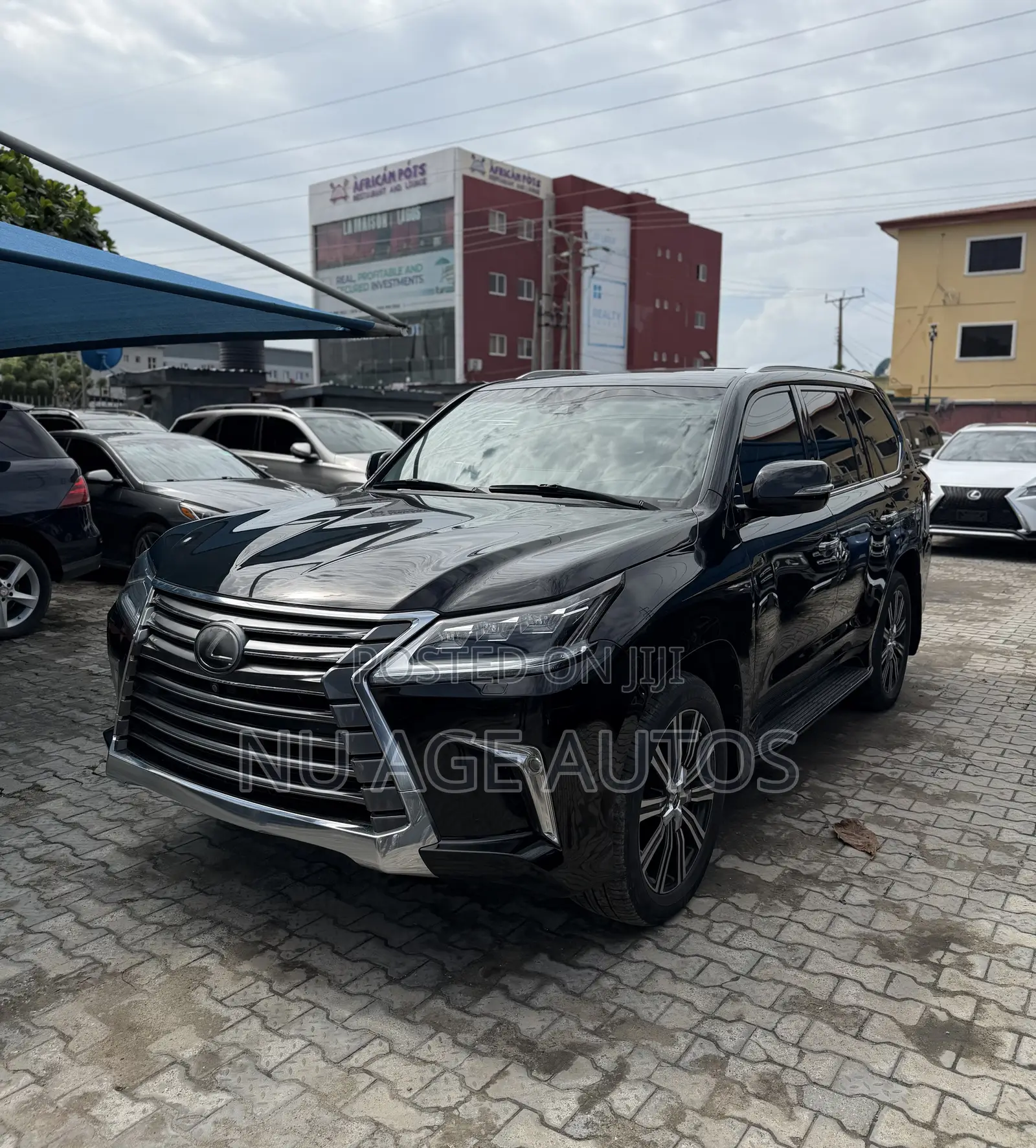 Lexus LX 570 AWD 2020 Black