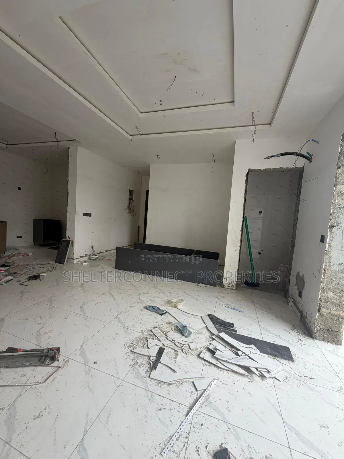 2bdrm Apartment in Ikeja GRA for sale