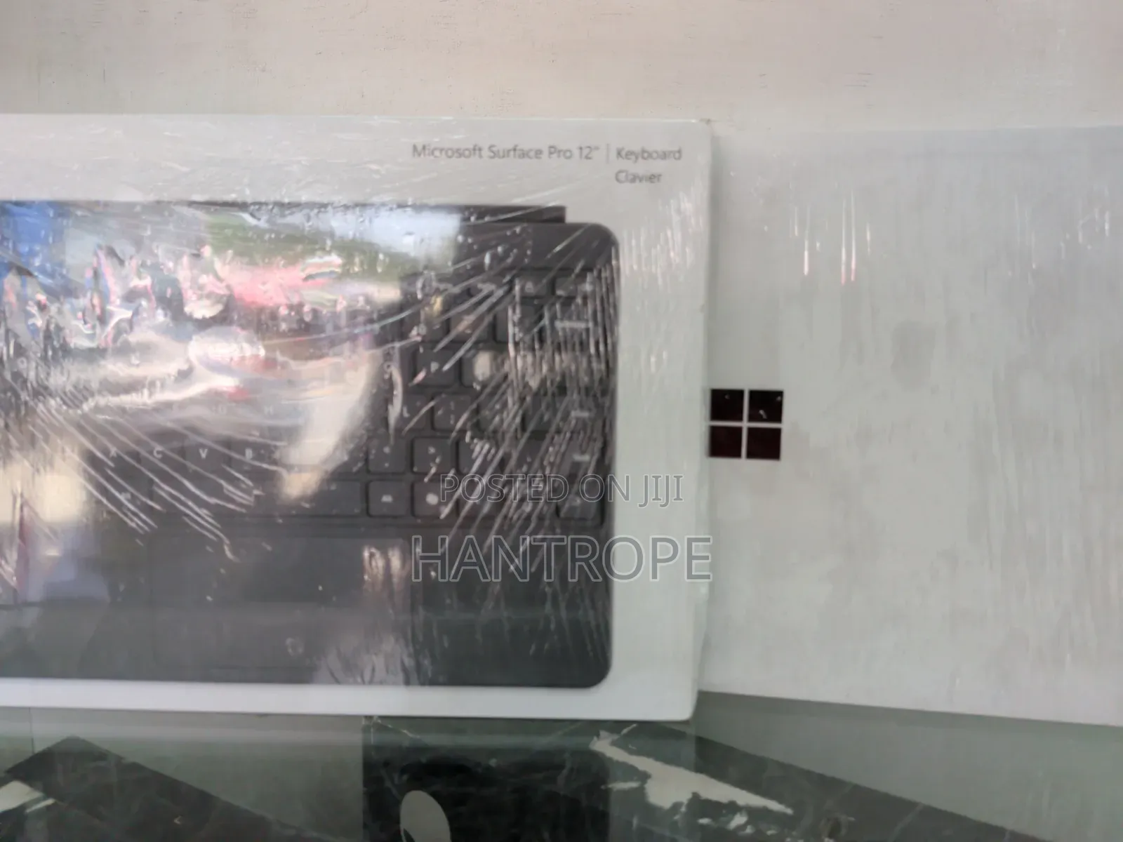 New Microsoft Surface Pro 16GB Qualcomm Snapdragon X Plus SSD 512GB