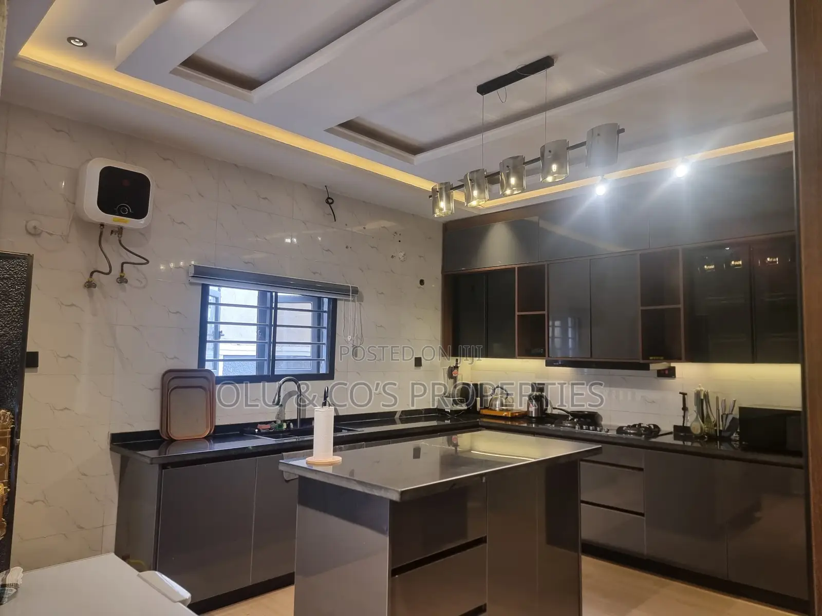 4bdrm Duplex in An Estate Opposite, Lugbe District for sale