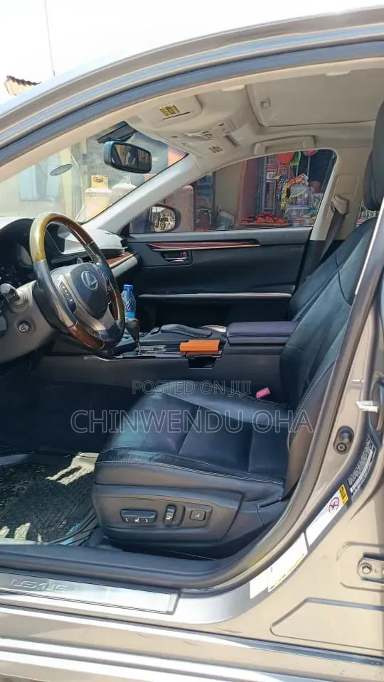 Lexus ES 2013 Gray