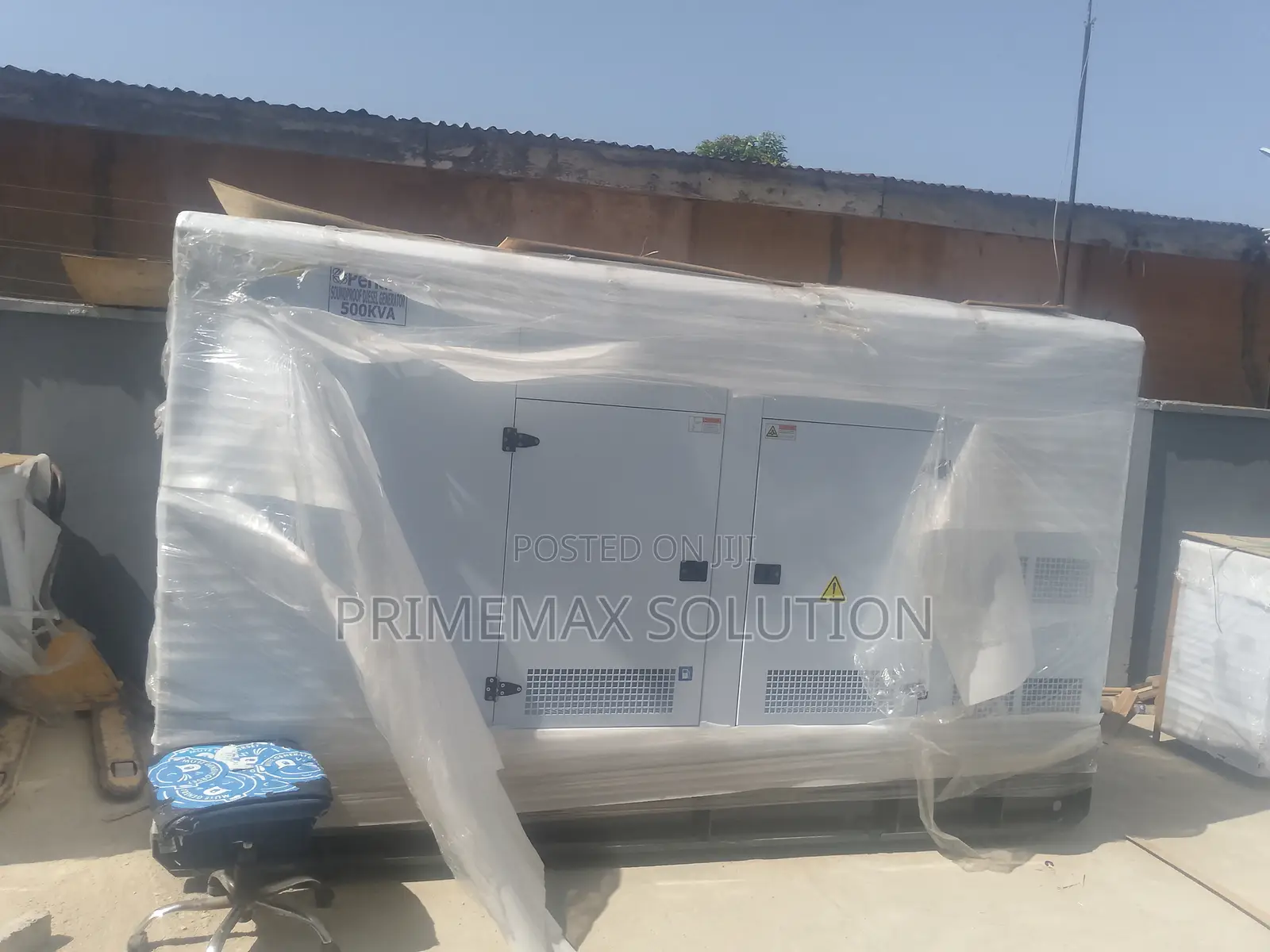 Perkins 500kva Generator With Integrated Fuel Tank Battery Charger