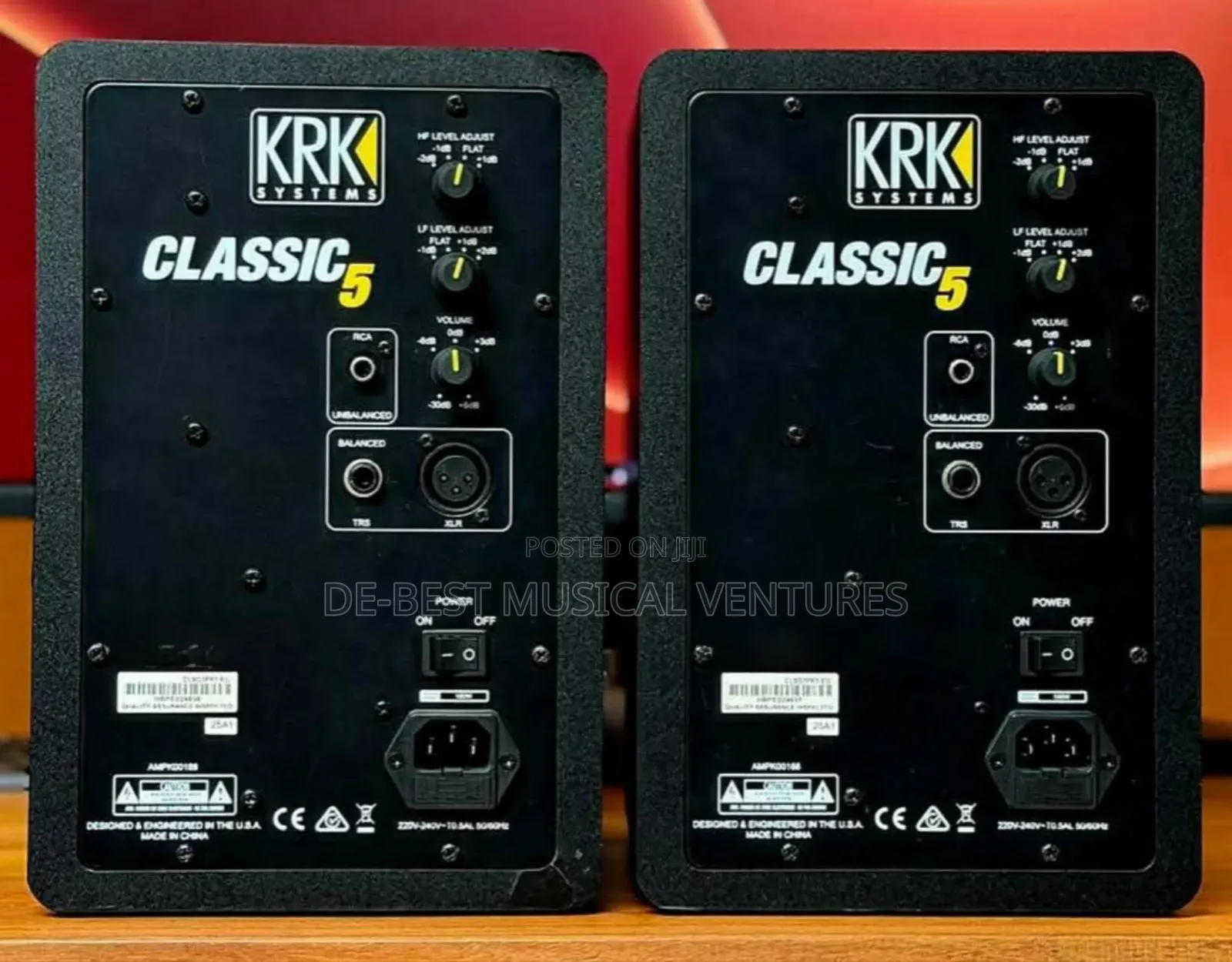 KRK Classic 5 Powered Studio Monitor