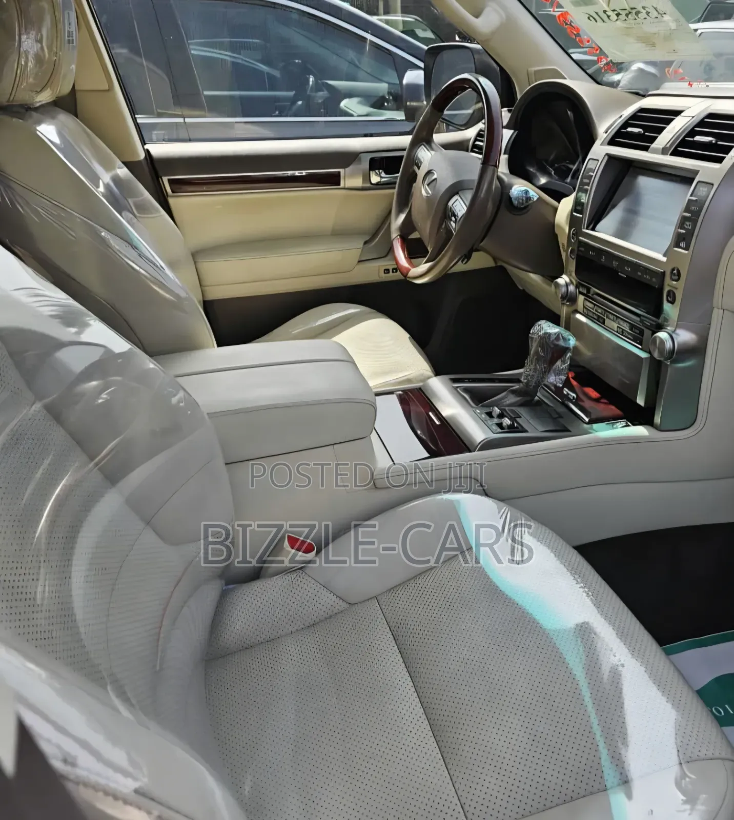 Lexus GX 460 2012 Gold