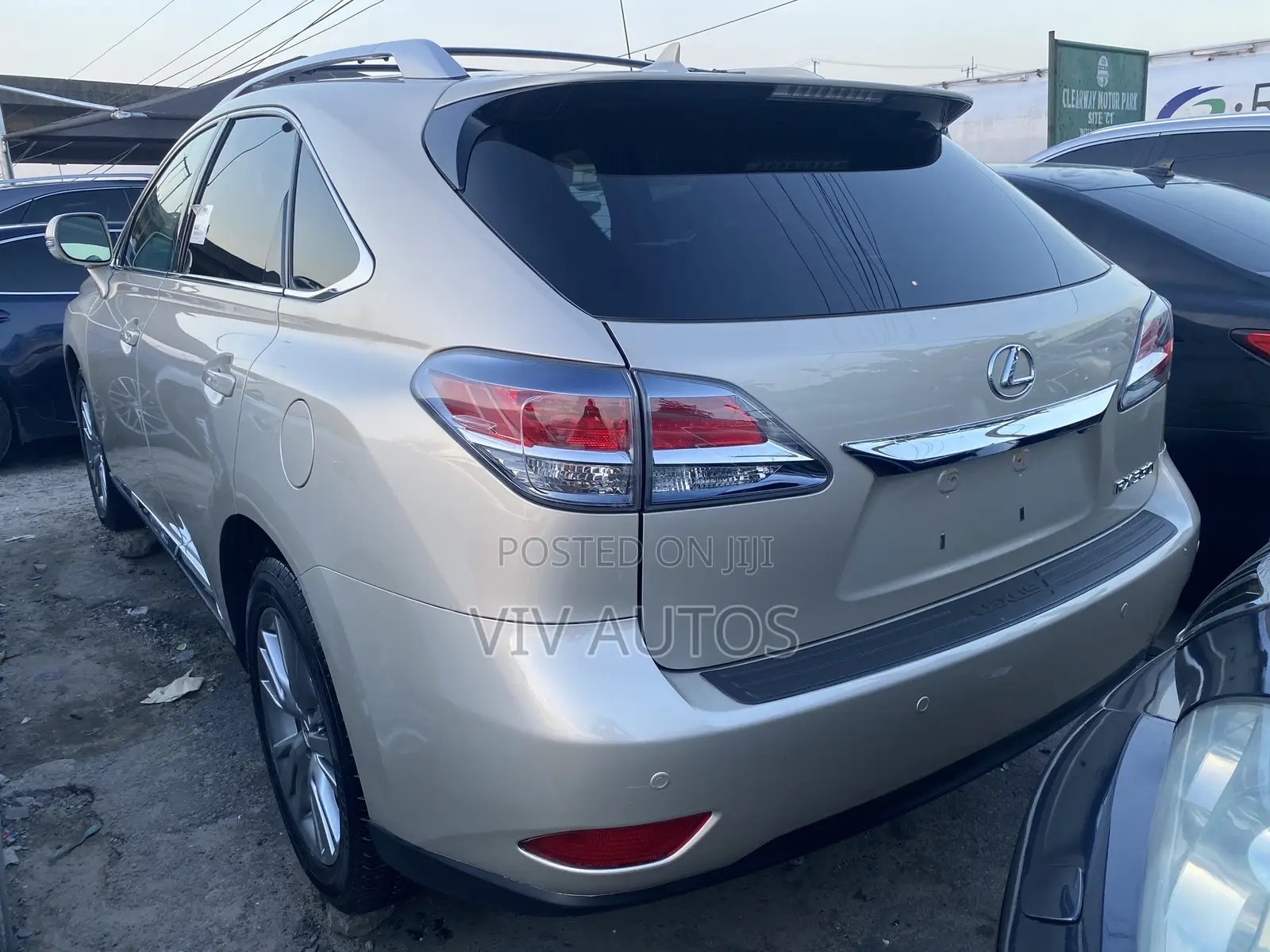 Lexus RX 350 AWD 2013 Gold
