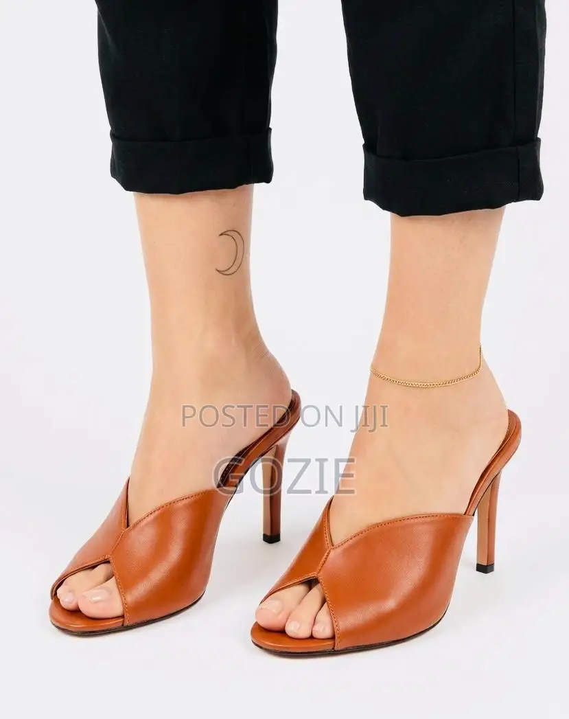 Beautiful Zara Leather High Heel Slip On