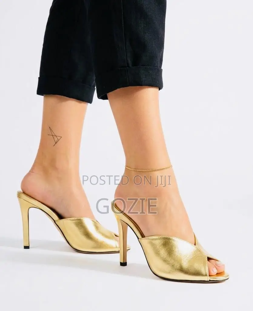 Beautiful Zara Leather High Heel Slip On