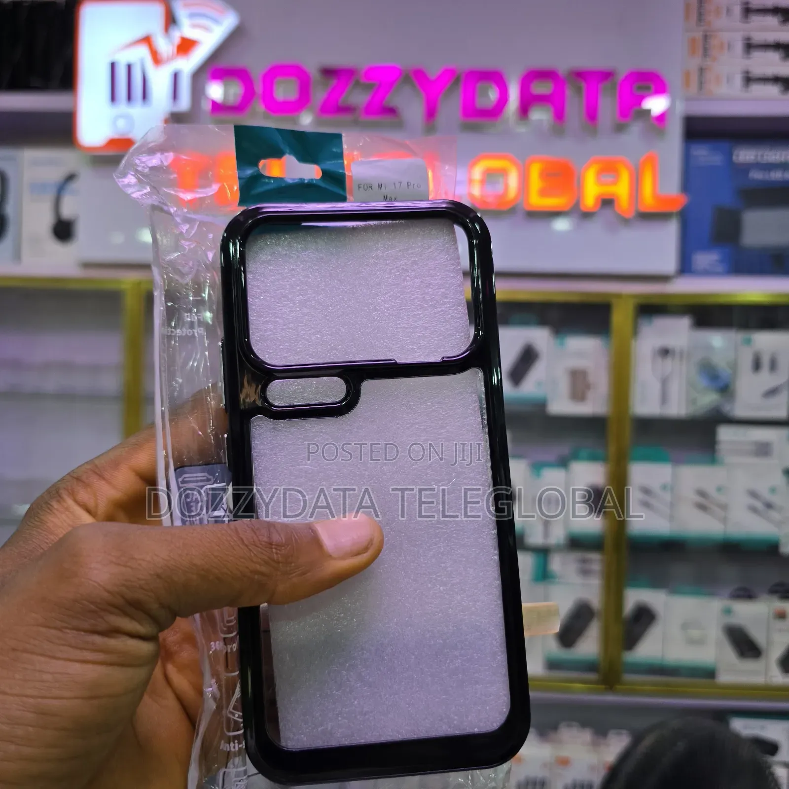 Transparent Xiaomi 17 Pro Max Case