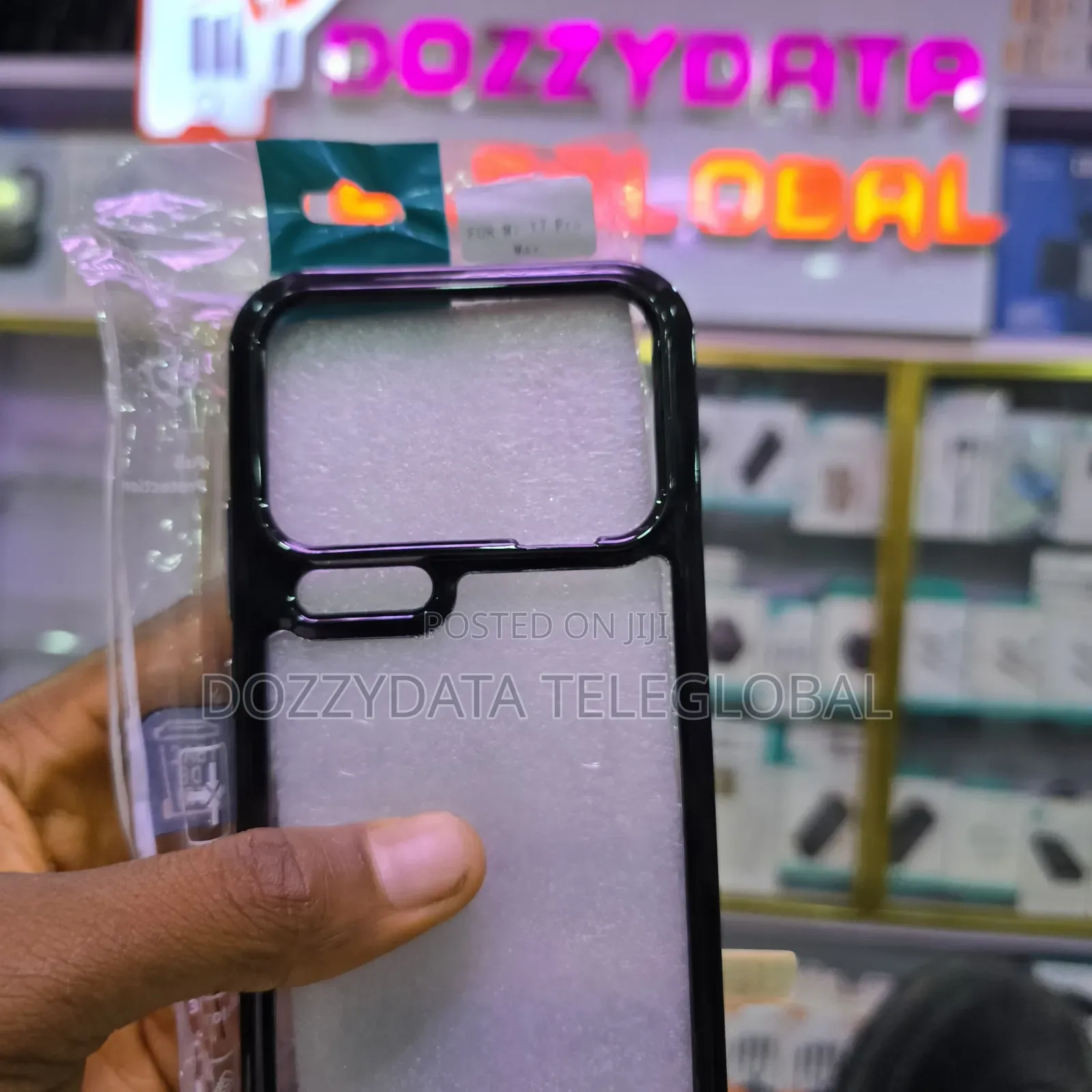 Transparent Xiaomi 17 Pro Max Case