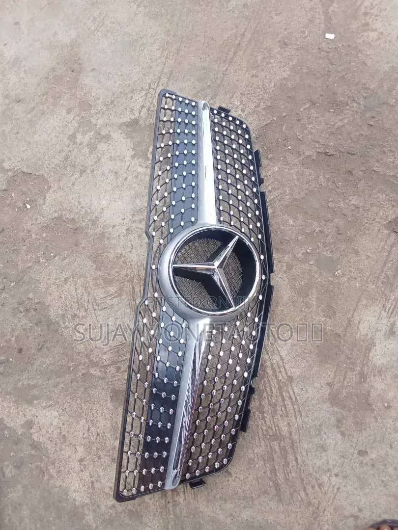 Mercedes Benz/ BMW All Front Gills