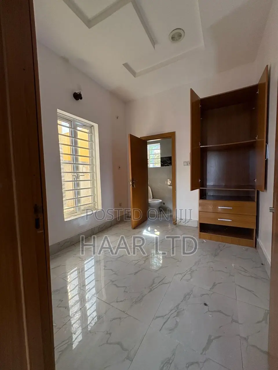 1bdrm Apartment in Lekki Phase 2 for rent