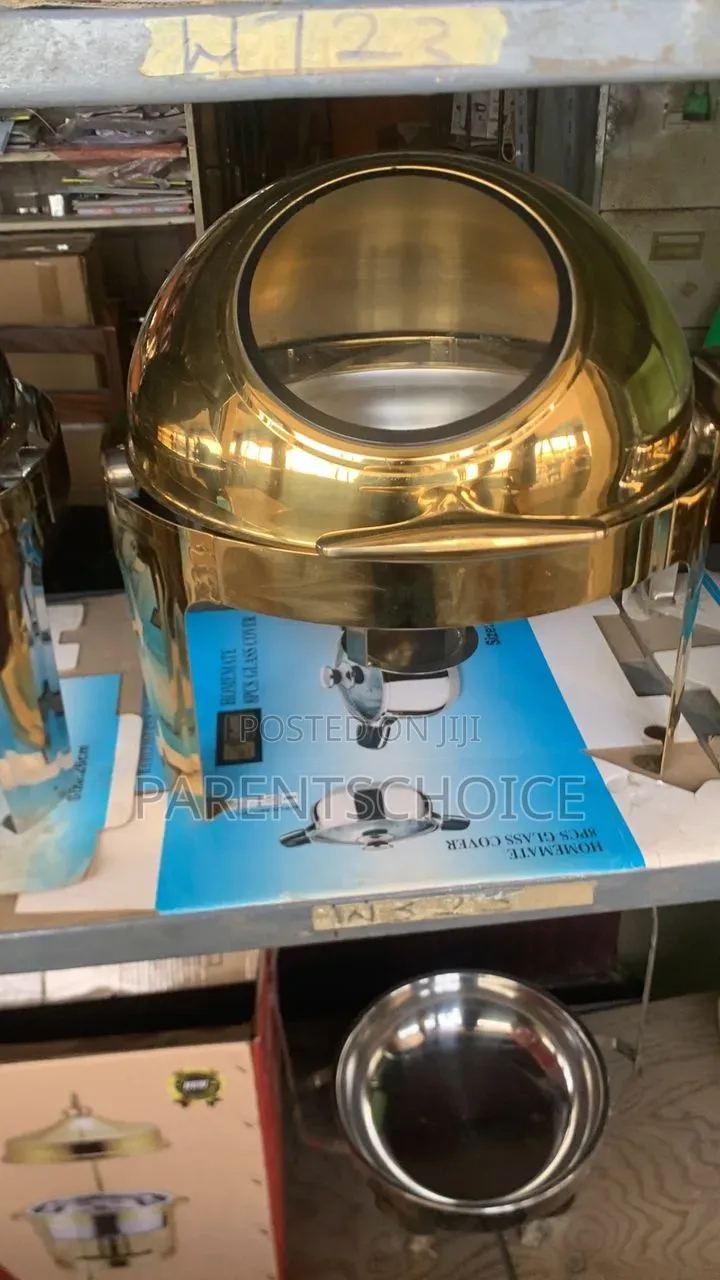 Gold Round Stainless Steel Chafing Dish With a Glass Window - 6litre