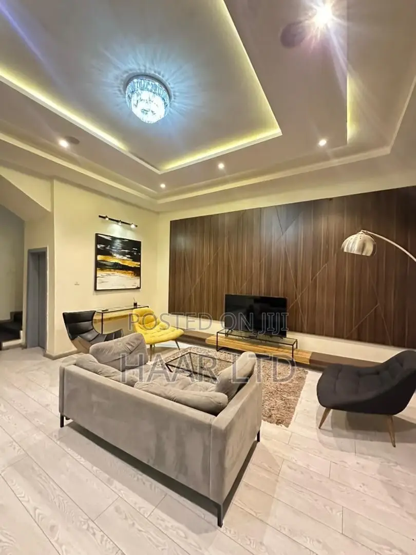 Furnished 4bdrm Duplex in Chevron for rent