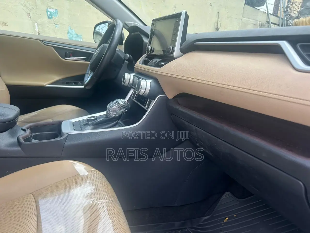 Toyota RAV4 Limited FWD 2019 Blue