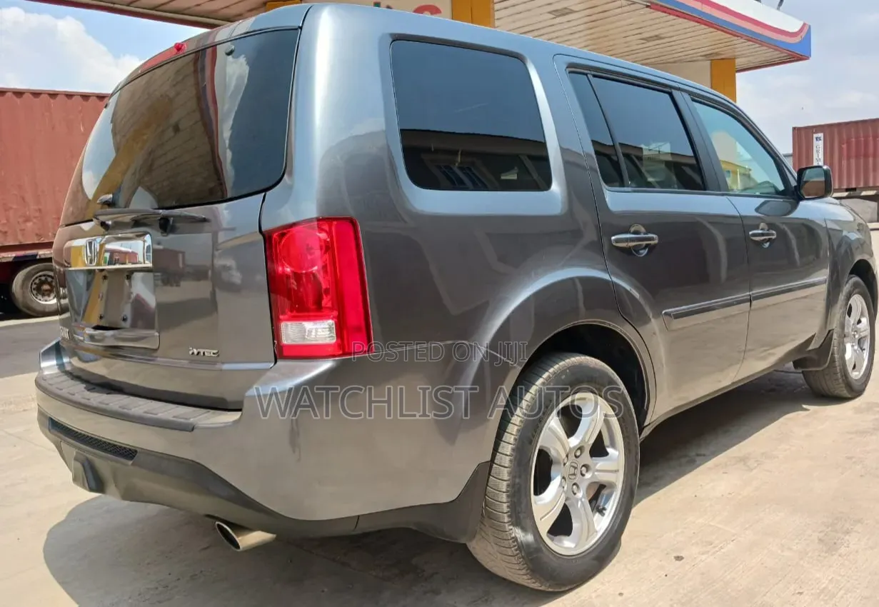 Honda Pilot 2012 Gray