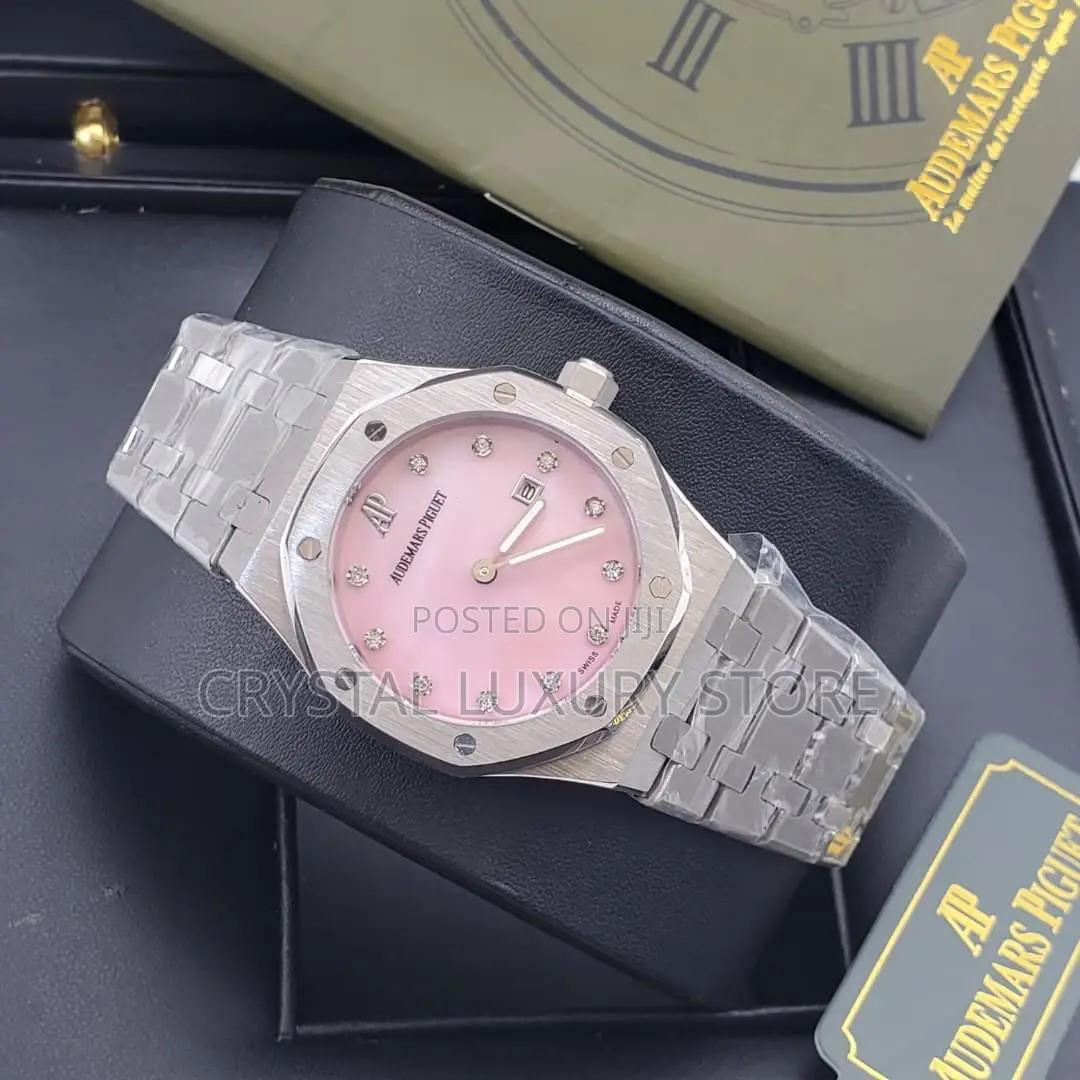 Audemars Piguet Quality Luxury Ladies Chain Strap Wristwatch