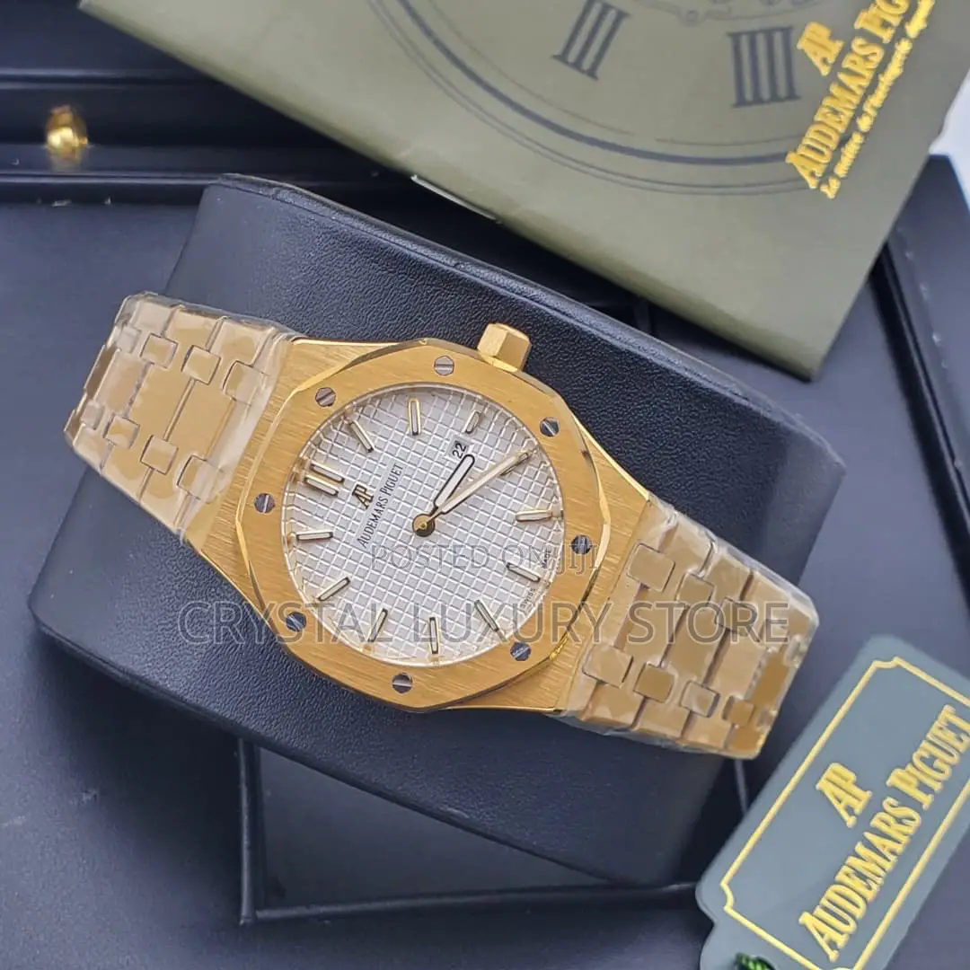 Audemars Piguet Quality Luxury Ladies Chain Strap Wristwatch