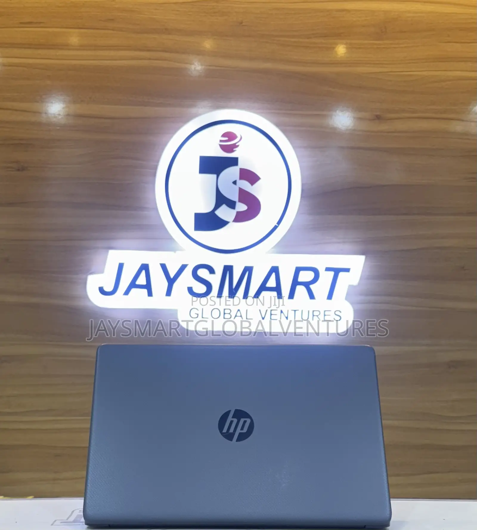 Laptop HP 250 G10 16GB Intel Core i5 SSD 256GB