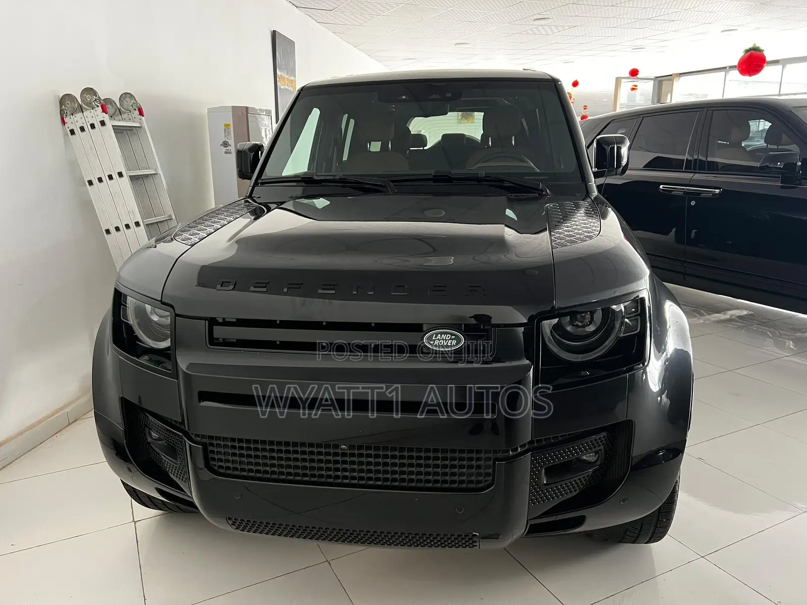 New Land Rover Defender 90 P400 X-Dynamic SE 2025 Black