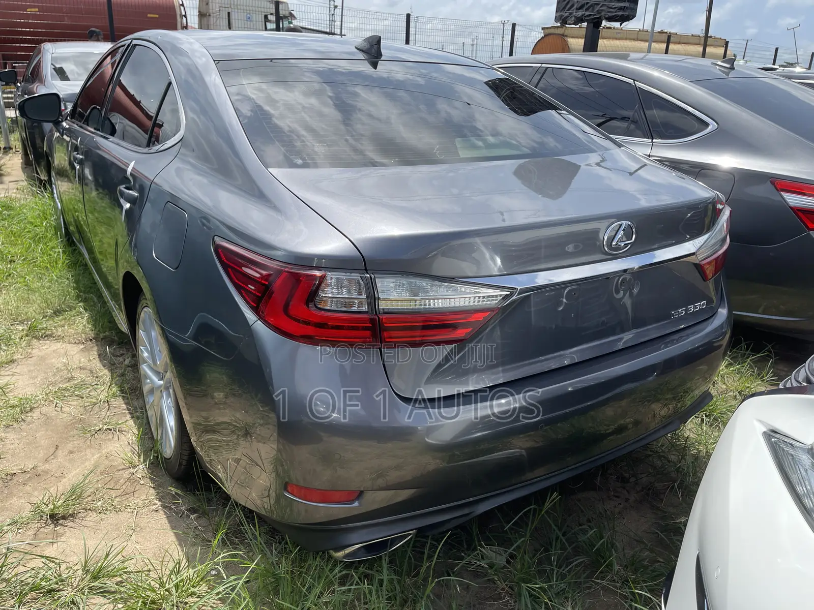 Lexus ES 350 FWD 2018 Gray