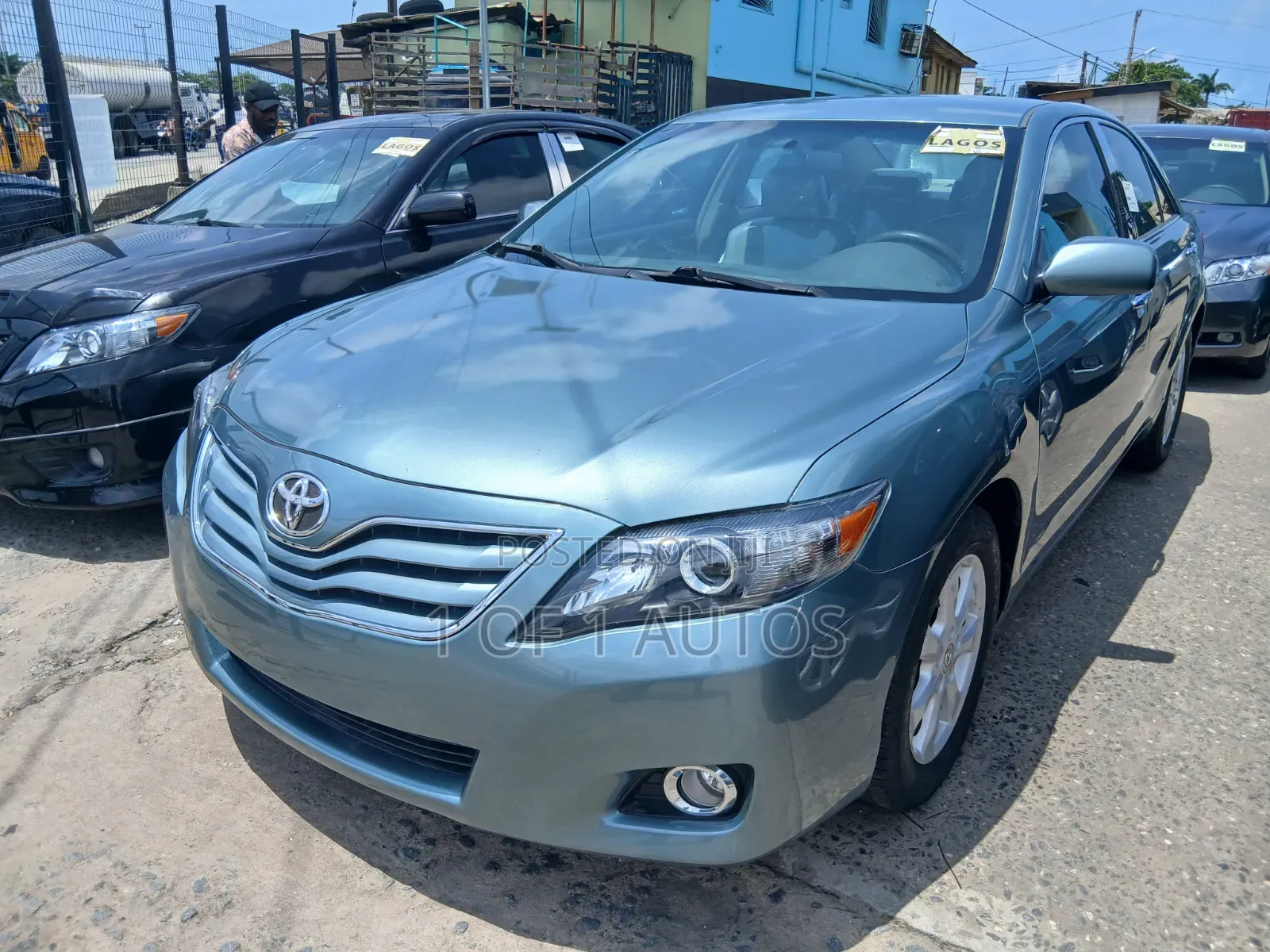 Toyota Camry LE 4dr Sedan (2.5L 4cyl 6A) 2011 Green