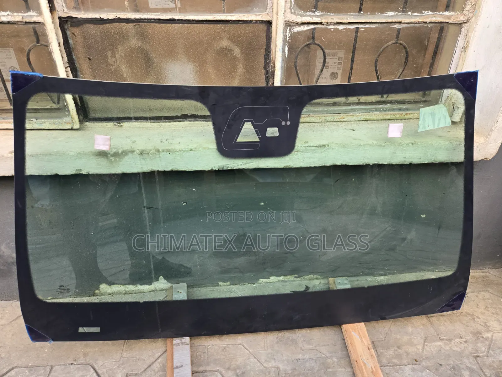 E300 2019 Windscreen Glass Available Installed at Chimatex