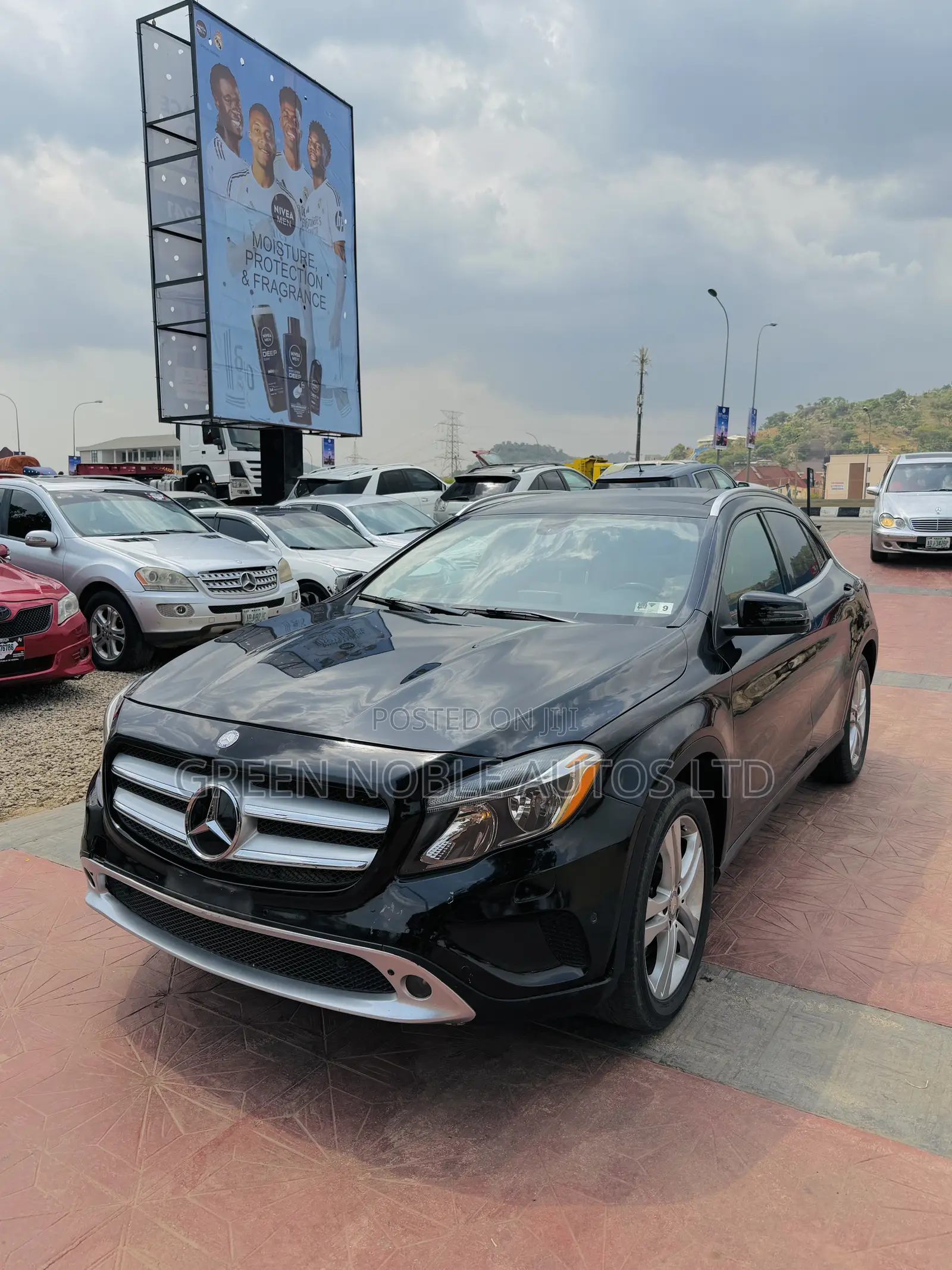 Mercedes-Benz CLA-Class 2016 Black