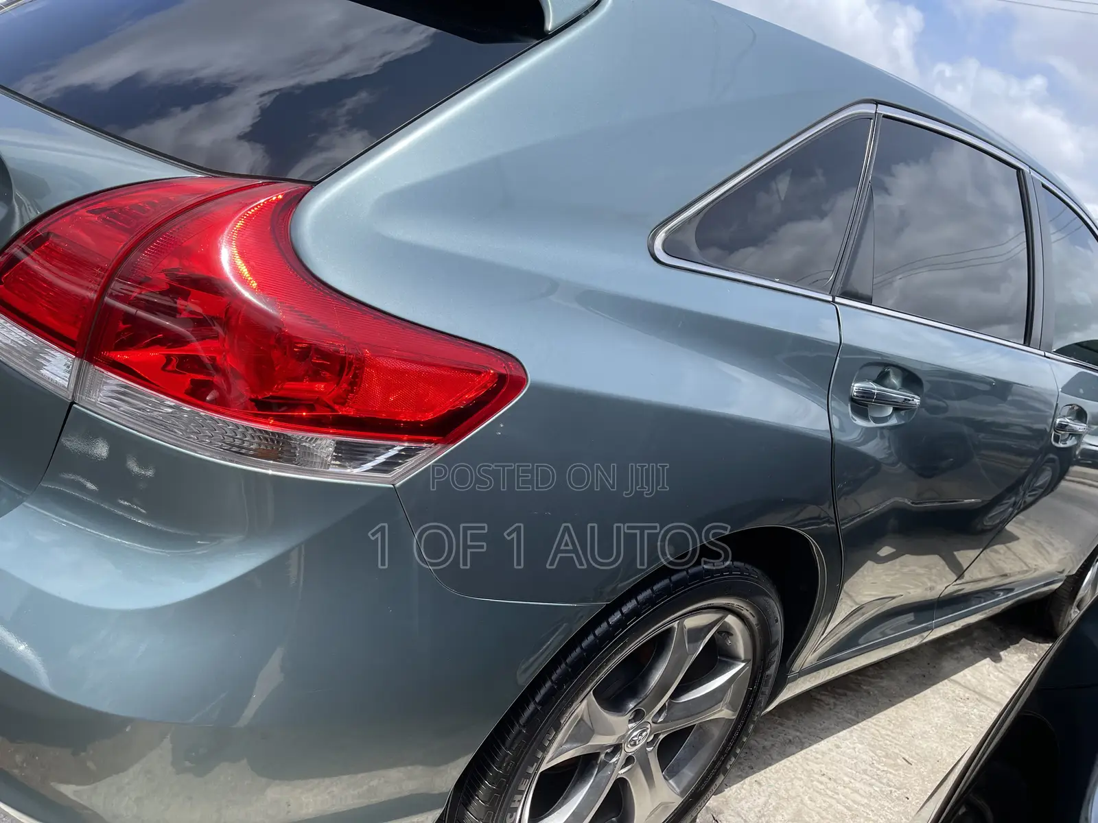Toyota Venza V6 AWD 2011 Green
