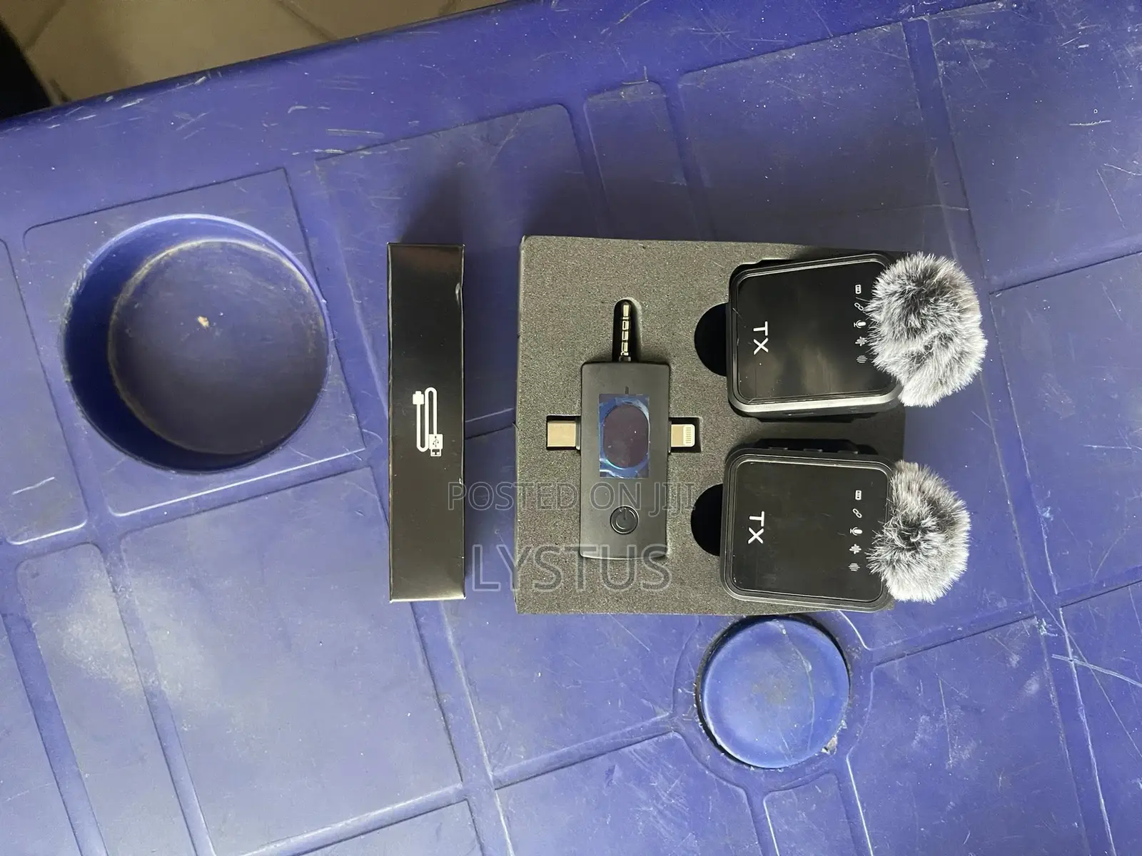F11-2 Dual Noise Cancelling Wireless Microphone With 3 in 1 Receiver
