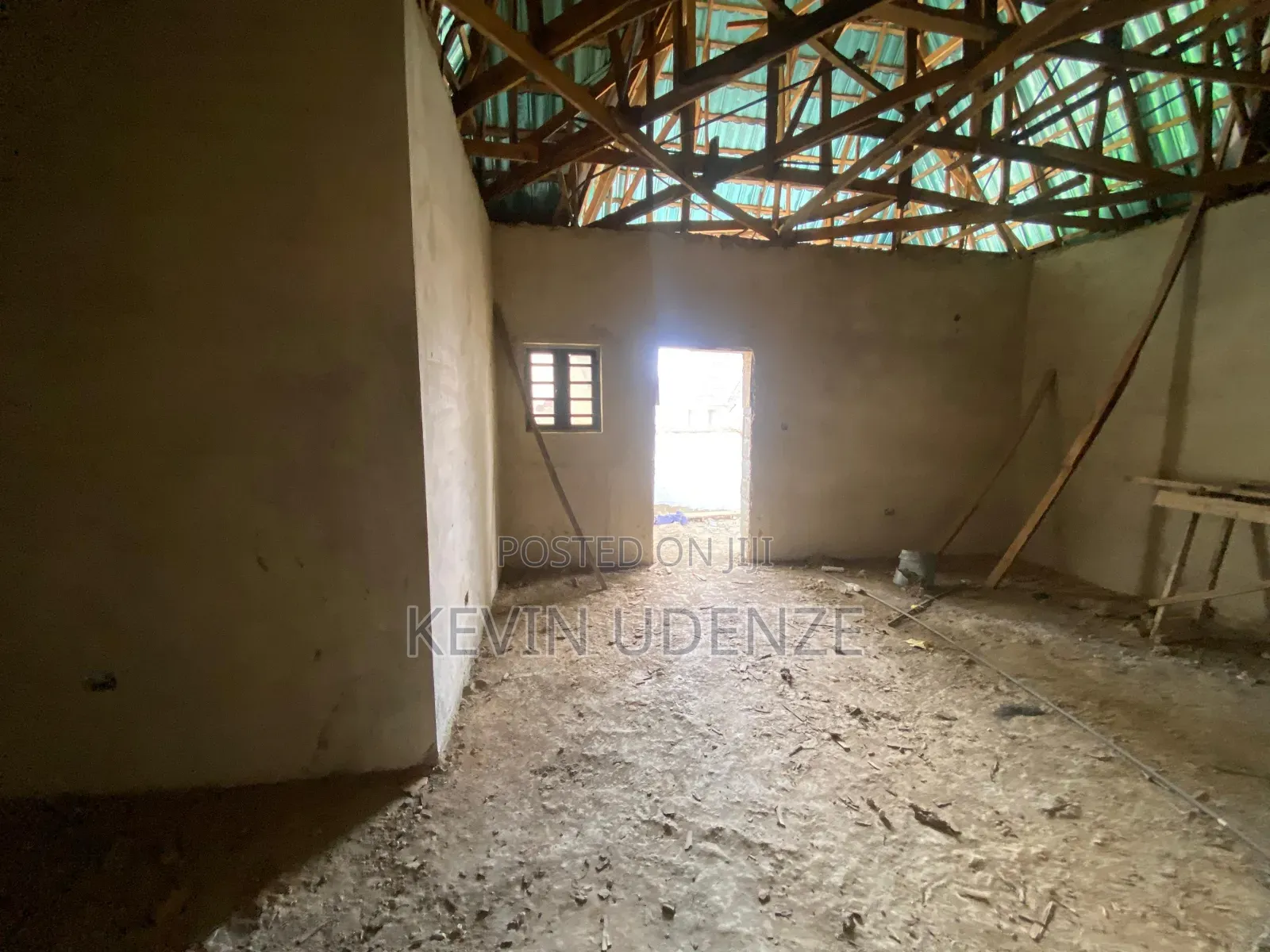 5bdrm Duplex in Dakwo District for sale