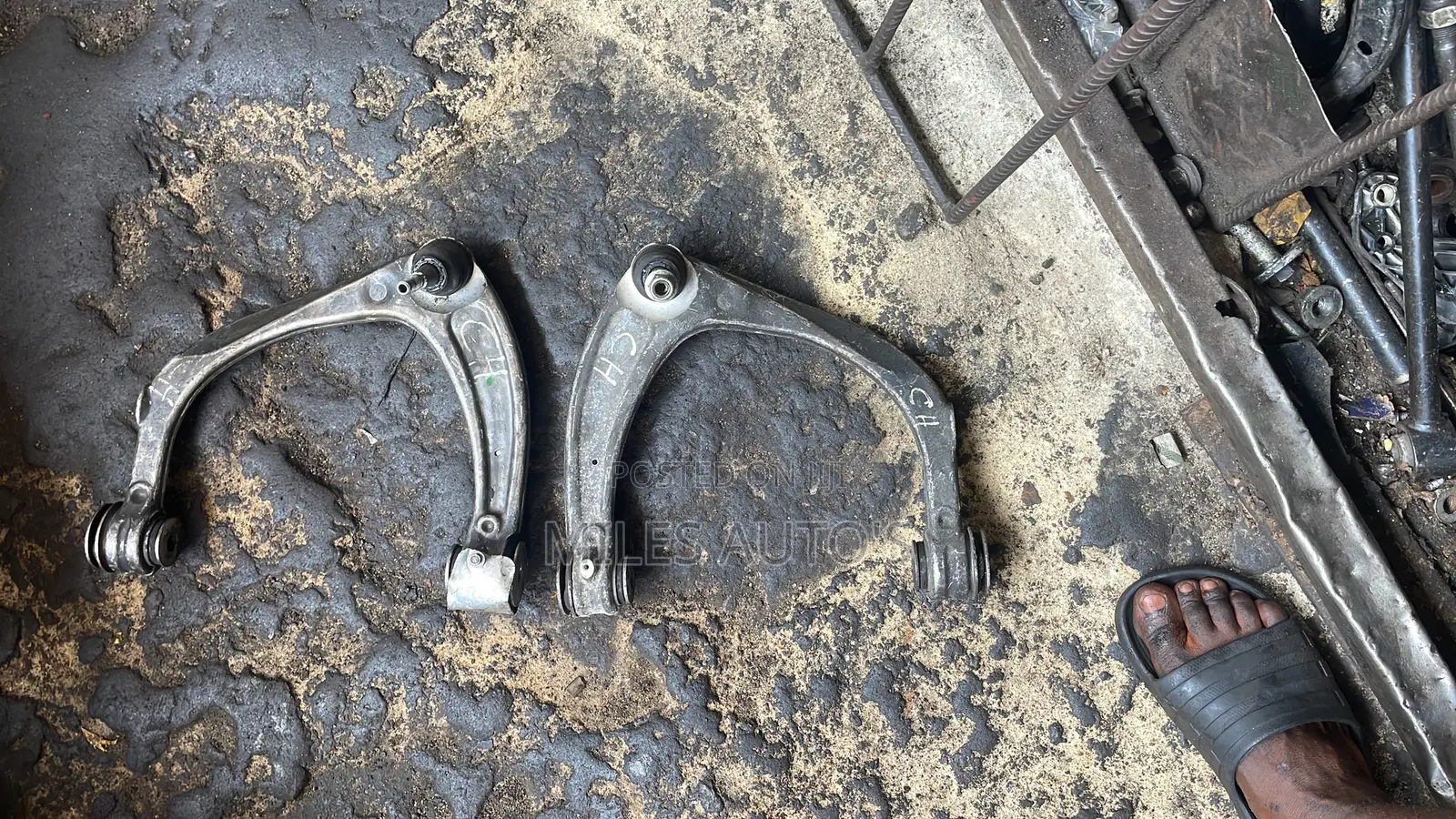 Upper Arm for Cadillac Escalade 2020-2025