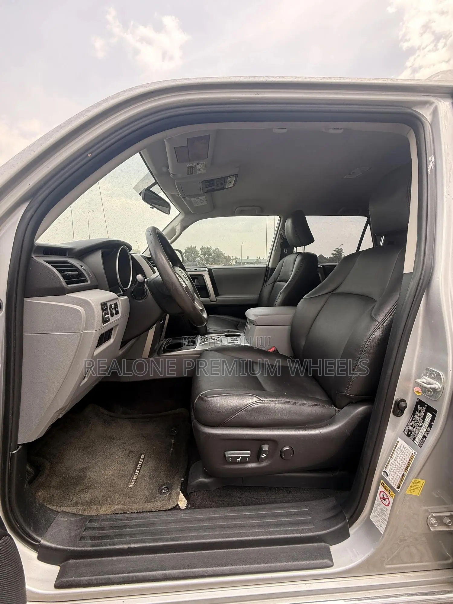 Toyota 4-Runner 2013 Silver
