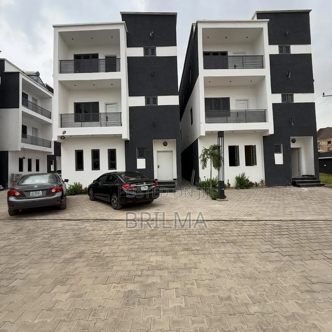4bdrm Duplex in Jabi for sale