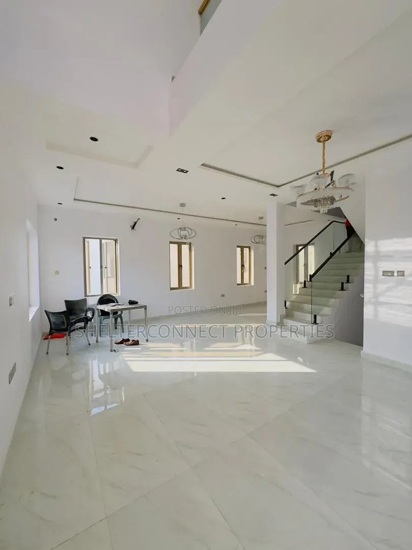 5bdrm Duplex in GRA Phase 2 Shangisha for sale