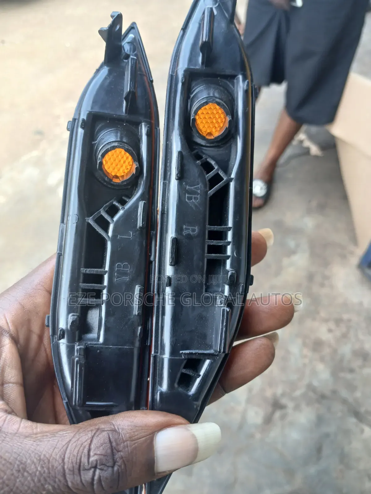 Fender Pointer Light Porsche Cayenne 2011-2017