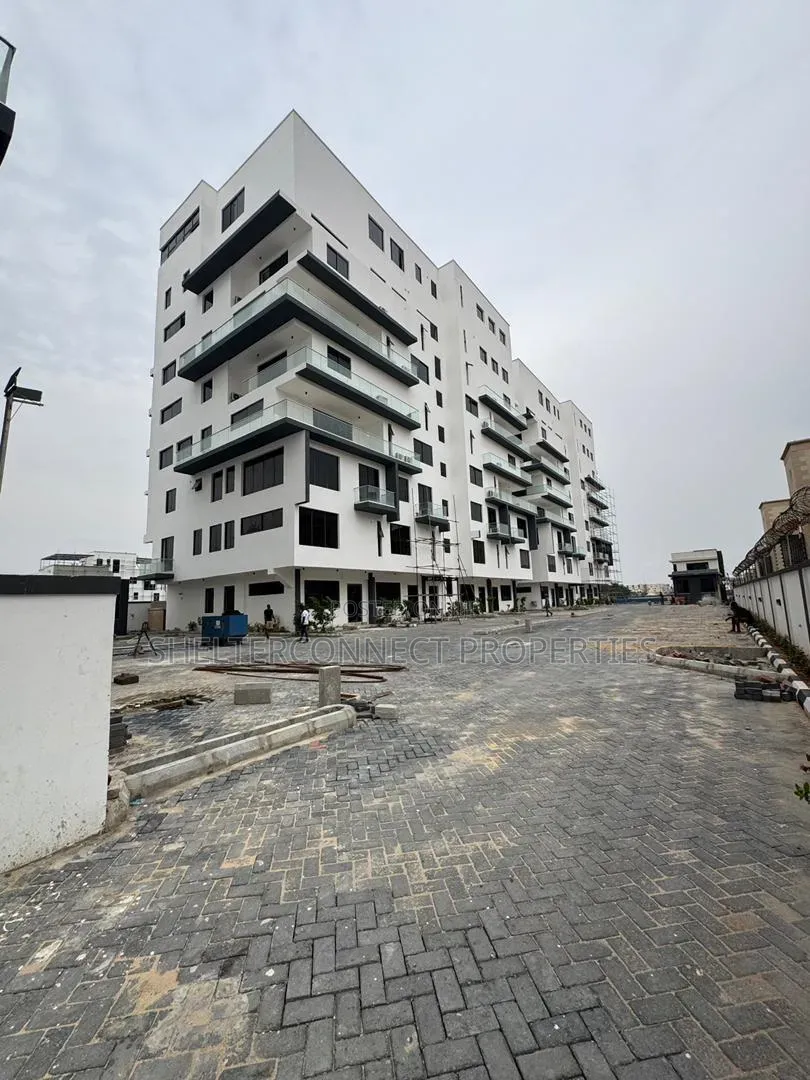 4bdrm Maisonette in Banana Island for sale