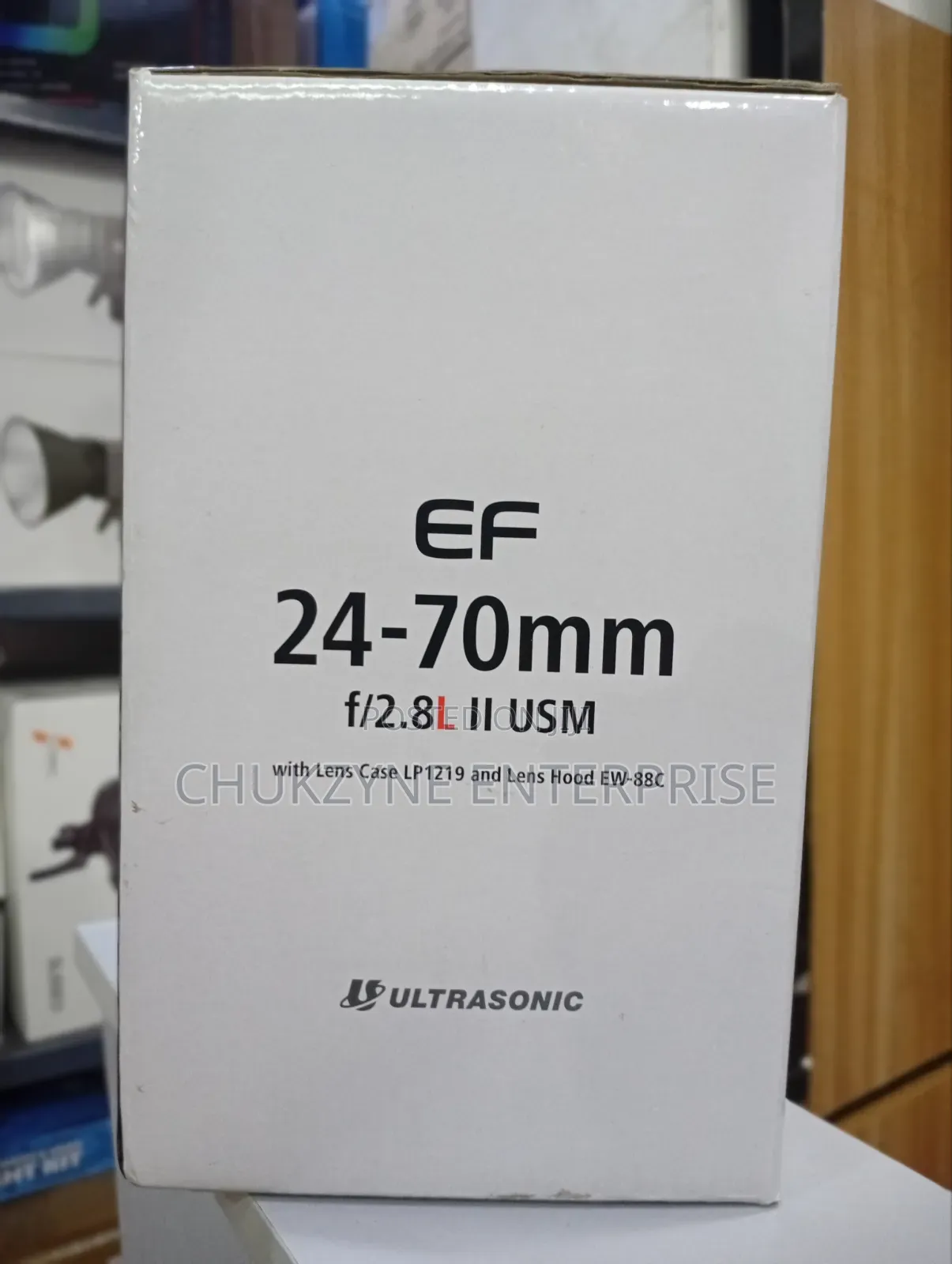 Canon Ef 24-70mm F/2.8l Ii Usm
