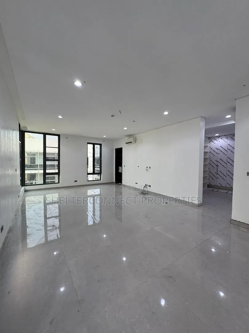 6bdrm Duplex in Ikoyi S.W for sale