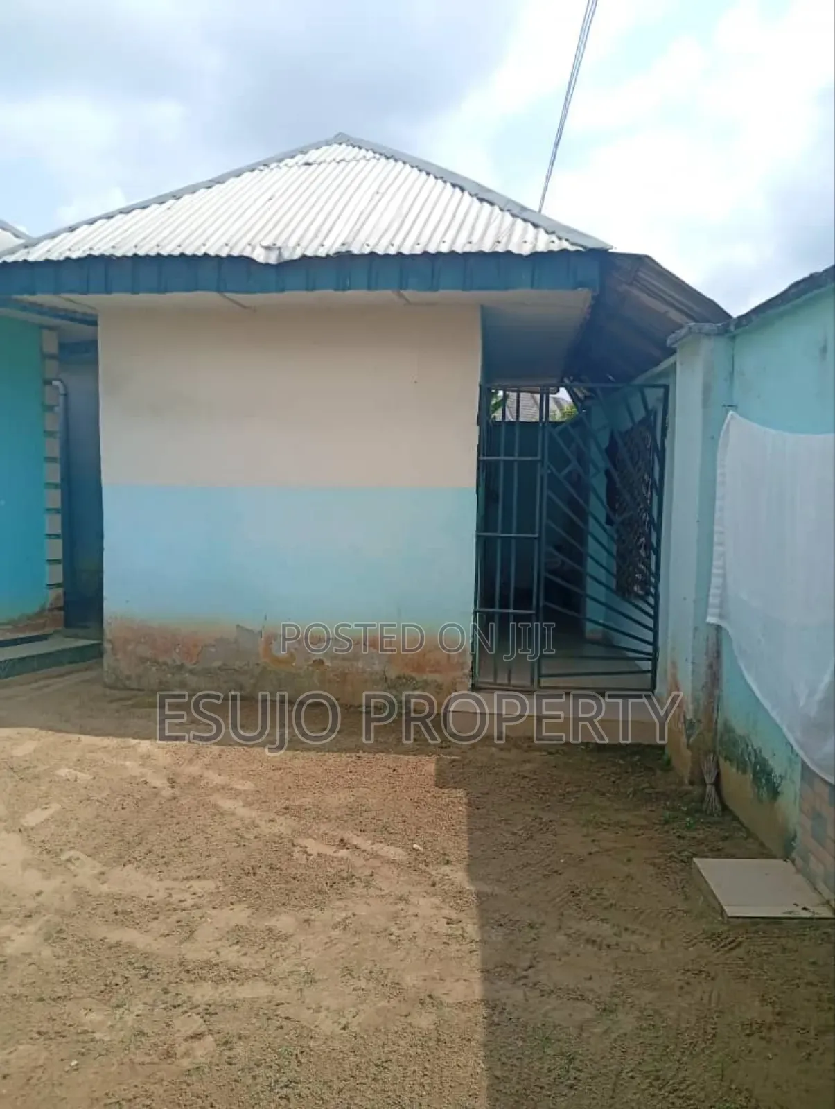 Furnished 5bdrm Bungalow in Uyo for sale