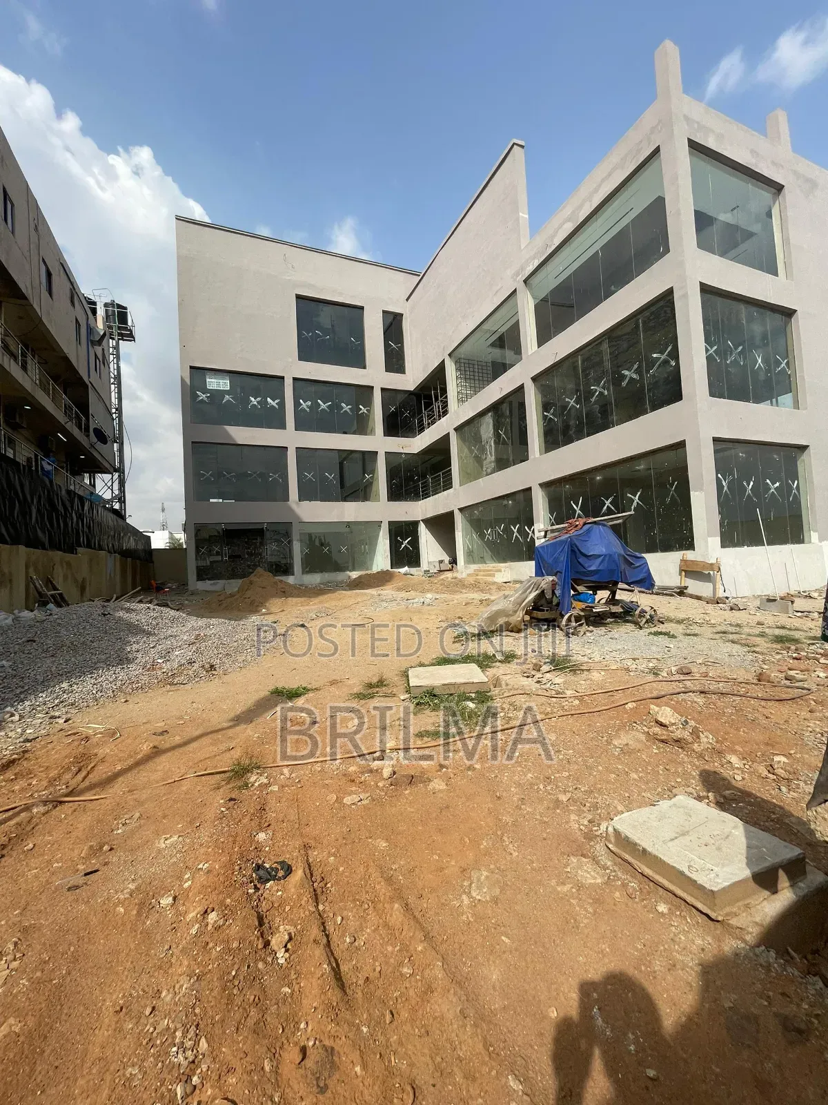 Shop and Office Space for Sale