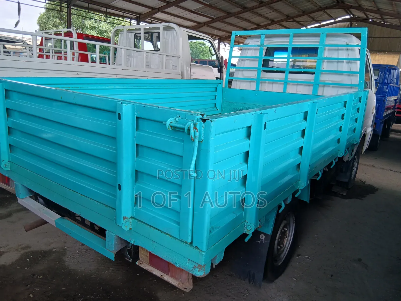 Ford Truck 2000 White
