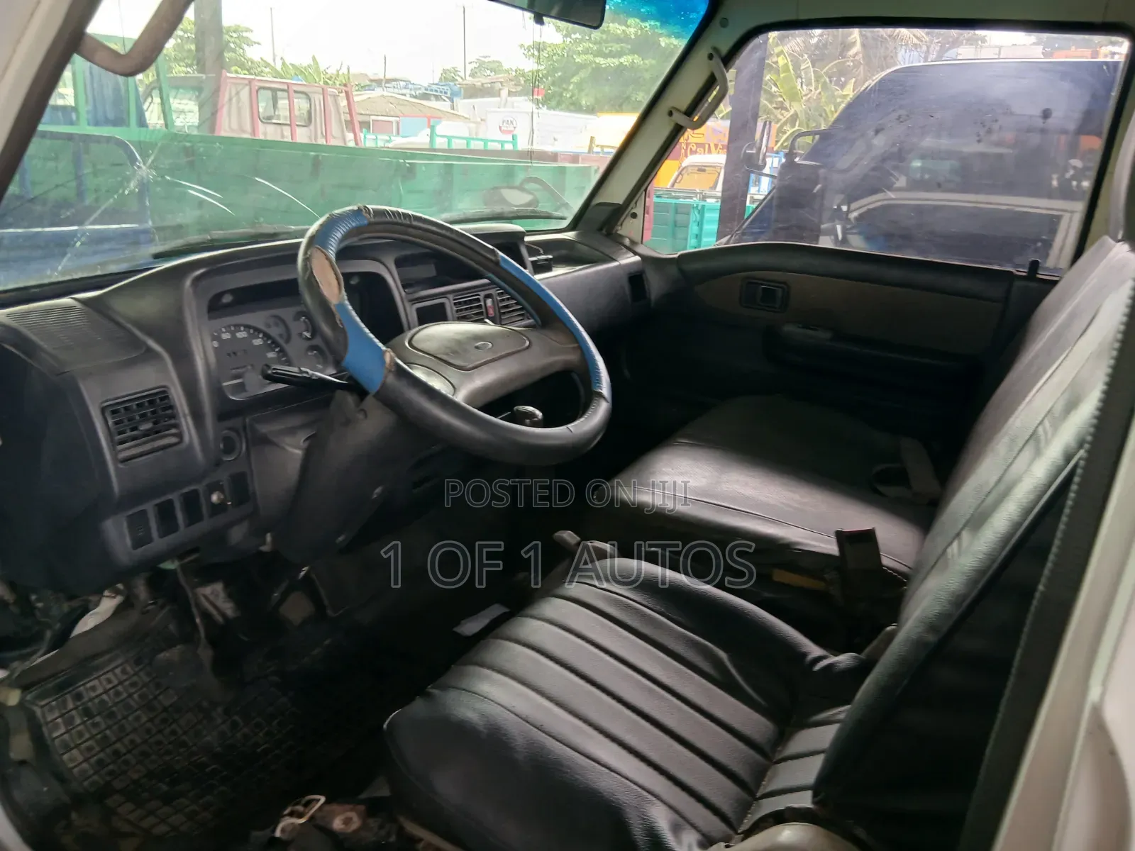 Ford Truck 2000 White